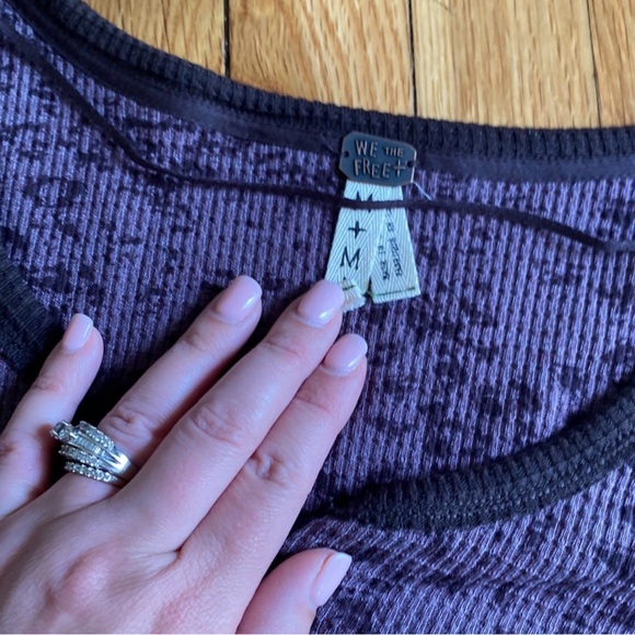 Free People Henley Top - Picture 3 of 4